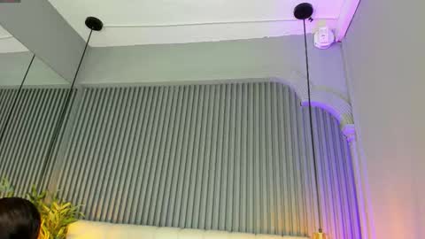 Sara   online show from 12/13/25, 10:48