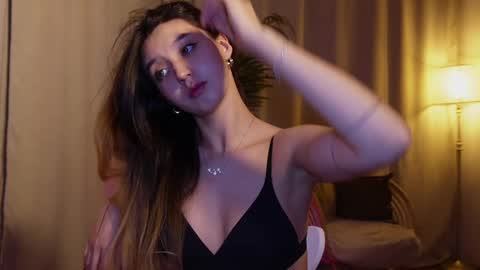 Shara online show from 02/20/25, 03:19