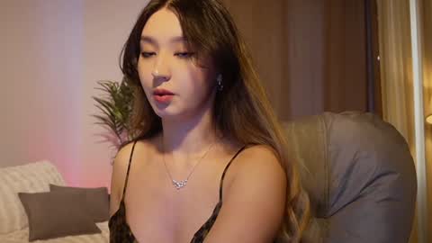 Shara online show from 09/14/25, 12:37