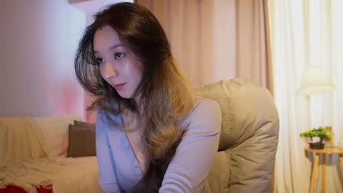 Shara online show from 04/12/26, 03:00