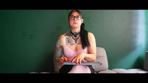 Sara Herrera online show from 05/10/26, 06:46