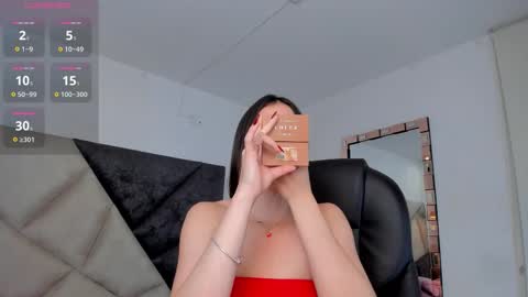      online show from 12/02/25, 12:49