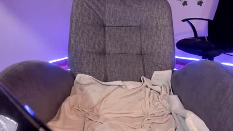 saray__jones online show from 01/29/25, 05:24