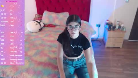 saray online show from 10/26/25, 08:04