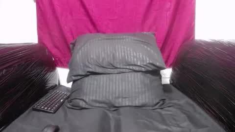 sara online show from 02/23/26, 03:53