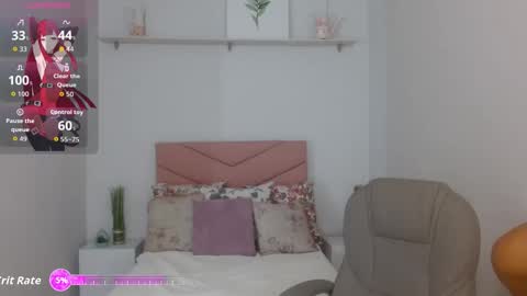 Saray Vega online show from 10/10/25, 07:24