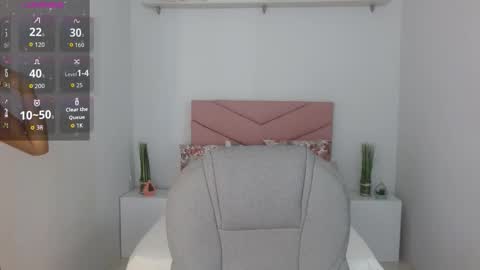 Saray Vega online show from 10/18/25, 07:25