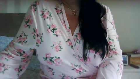 Snapshot of saretta46 chatting on 05/06/26, 09:31 Sara online show from 05/06/26, 09:31