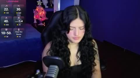 Sari  online show from 12/22/25, 09:12