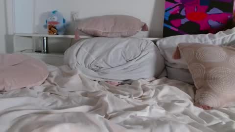 Your Selena 3 online show from 02/20/26, 06:26