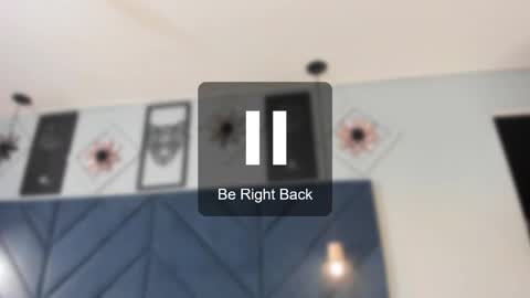 Sara  online show from 10/08/25, 03:15