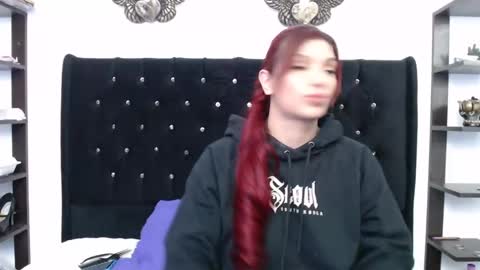 Sara online show from 03/02/25, 02:08