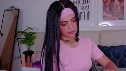 Sara online show from 02/05/26, 09:19