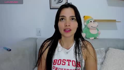 Snapshot of saritadolly_ chatting on 09/18/25, 04:58 Sara Cute  online show from 09/18/25, 04:58