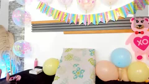Snapshot of saritalove_ chatting on 03/21/26, 12:59 Sara online show from 03/21/26, 12:59