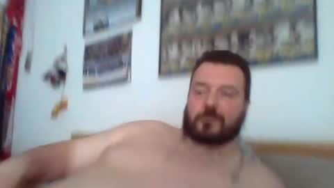 Snapshot of saschacrow1 chatting on 04/29/26, 04:22 Saschacrow1 online show from 04/29/26, 04:22