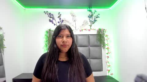 Snapshot of sasha__collins chatting on 07/17/26, 03:07 sasha__collins online show from 07/17/26, 03:07