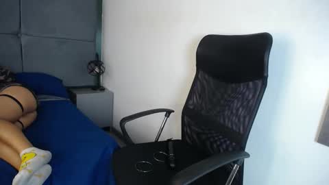 Sasha Brattz online show from 03/11/25, 04:18