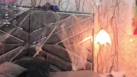 Sasha  online show from 10/25/25, 08:03