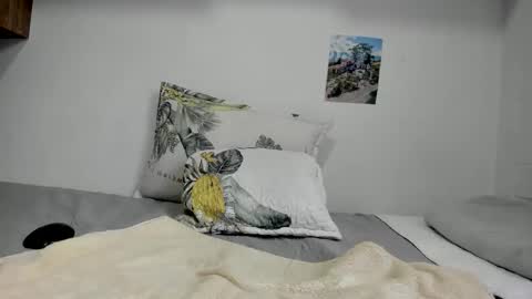 sasha_collinns online show from 03/05/26, 10:17