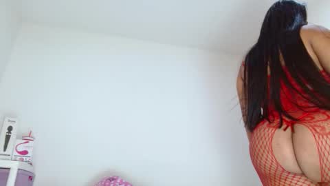 Sasha Creamy online show from 09/25/25, 02:26