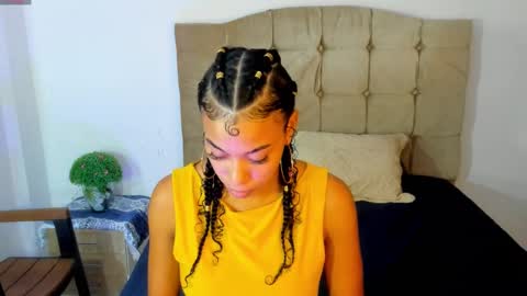 emy online show from 02/10/25, 12:19