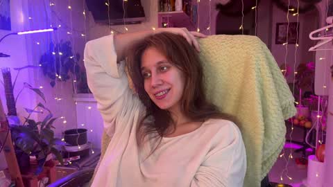 Alexandra Sasha in short online show from 01/03/25, 07:27