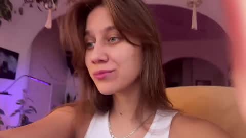 Alexandra Sasha in short online show from 03/03/25, 06:04