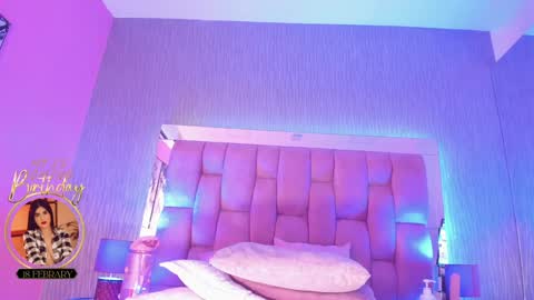 Camila  online show from 02/04/25, 05:45