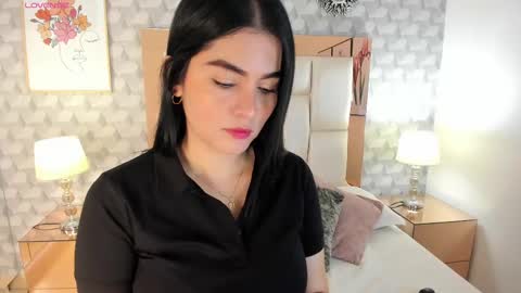 Camila  online show from 09/12/25, 11:43