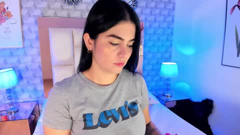 Camila  online show from 10/15/25, 11:54