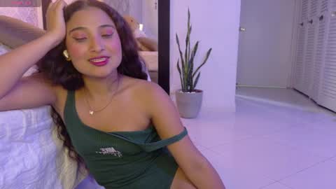 sasha_sinne online show from 06/20/26, 01:41