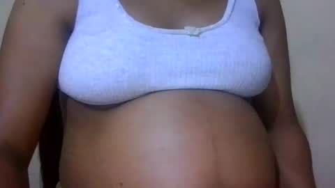 sasha_unlimtd online show from 04/05/26, 04:15