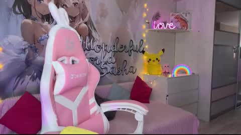 Snapshot of sashacollerx chatting on 09/28/25, 07:58 Alexa online show from 09/28/25, 07:58