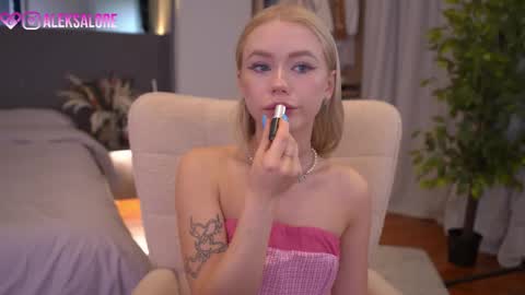 sashalore online show from 03/29/26, 02:33