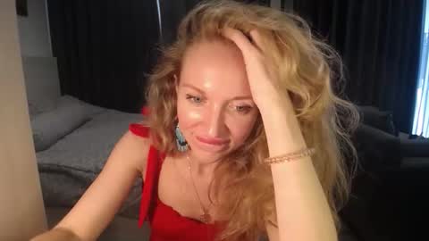 Snapshot of sashasweetsasha chatting on 05/02/26, 07:13 Sasha online show from 05/02/26, 07:13