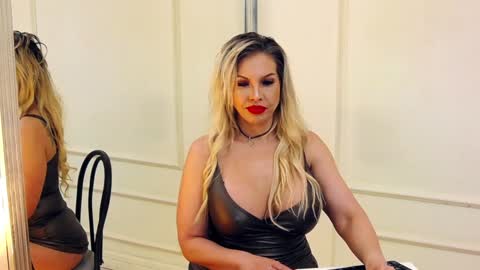 Sasha online show from 01/06/25, 04:26