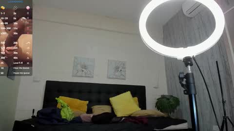 SashhaLux22 online show from 12/01/25, 02:16