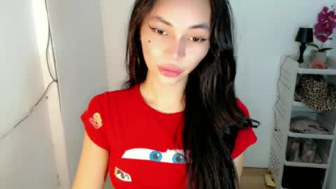 Snapshot of sashifoxdoll_ chatting on 06/15/26, 09:39 Sashi online show from 06/15/26, 09:39