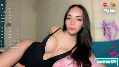 Snapshot of sashifoxdoll_ chatting on 07/20/26, 04:09 Sashi online show from 07/20/26, 04:09