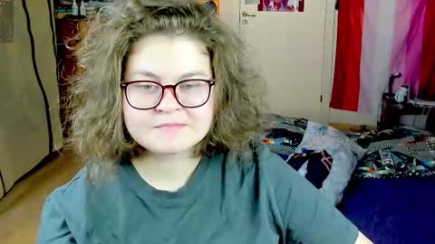 .Alexandra online show from 11/04/25, 10:47