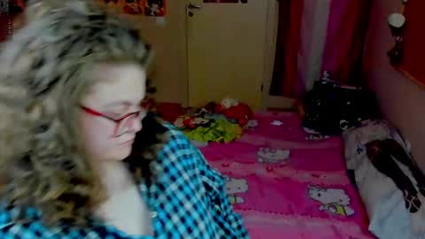 Snapshot of sashy_way chatting on 05/26/26, 05:09 .Alexandra online show from 05/26/26, 05:09