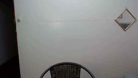 sasi_luna1 online show from 02/10/25, 03:21