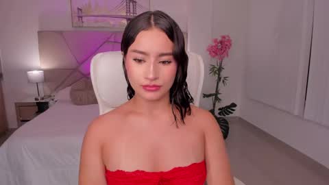 saskia litt online show from 10/12/25, 04:11