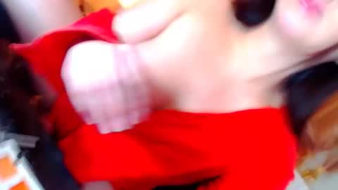 Snapshot of sassa_lilly chatting on 11/18/25, 03:05 sassa_lilly online show from 11/18/25, 03:05