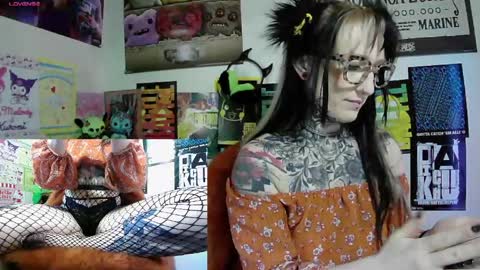 Ivy online show from 04/12/26, 02:44