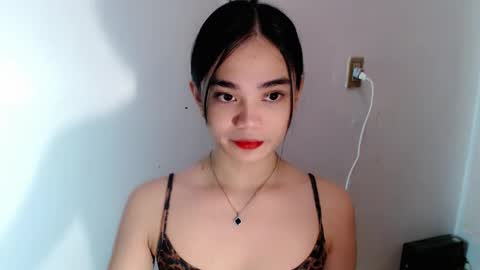 Snapshot of sassy_keath chatting on 05/24/26, 03:17 Keath online show from 05/24/26, 03:17