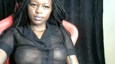 Snapshot of sassy_lyne chatting on 04/28/26, 06:07 sassy_lyne online show from 04/28/26, 06:07