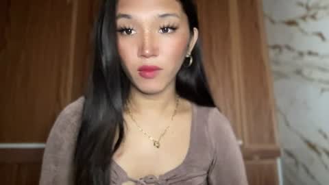 Snapshot of sassy_yourgirlxxxx chatting on 06/13/26, 01:47 Sassygirl online show from 06/13/26, 01:47