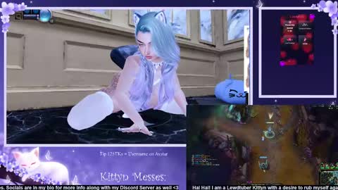 Snapshot of sassykittyn chatting on 02/24/25, 08:49 Sassy Sami Kittyn online show from 02/24/25, 08:49